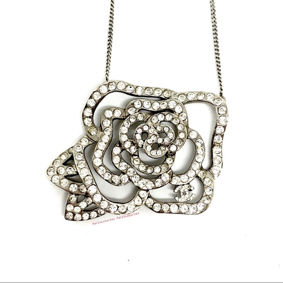 CHANEL Silver Rare Crystal Coco Camellia - Picture 4 of 14